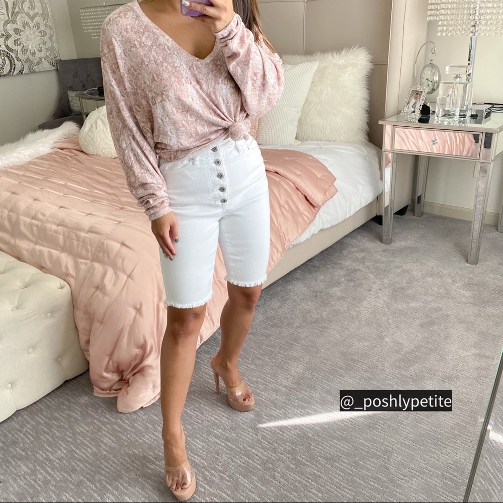 Freshman snakeskin slouchy v-neck pullover sweater